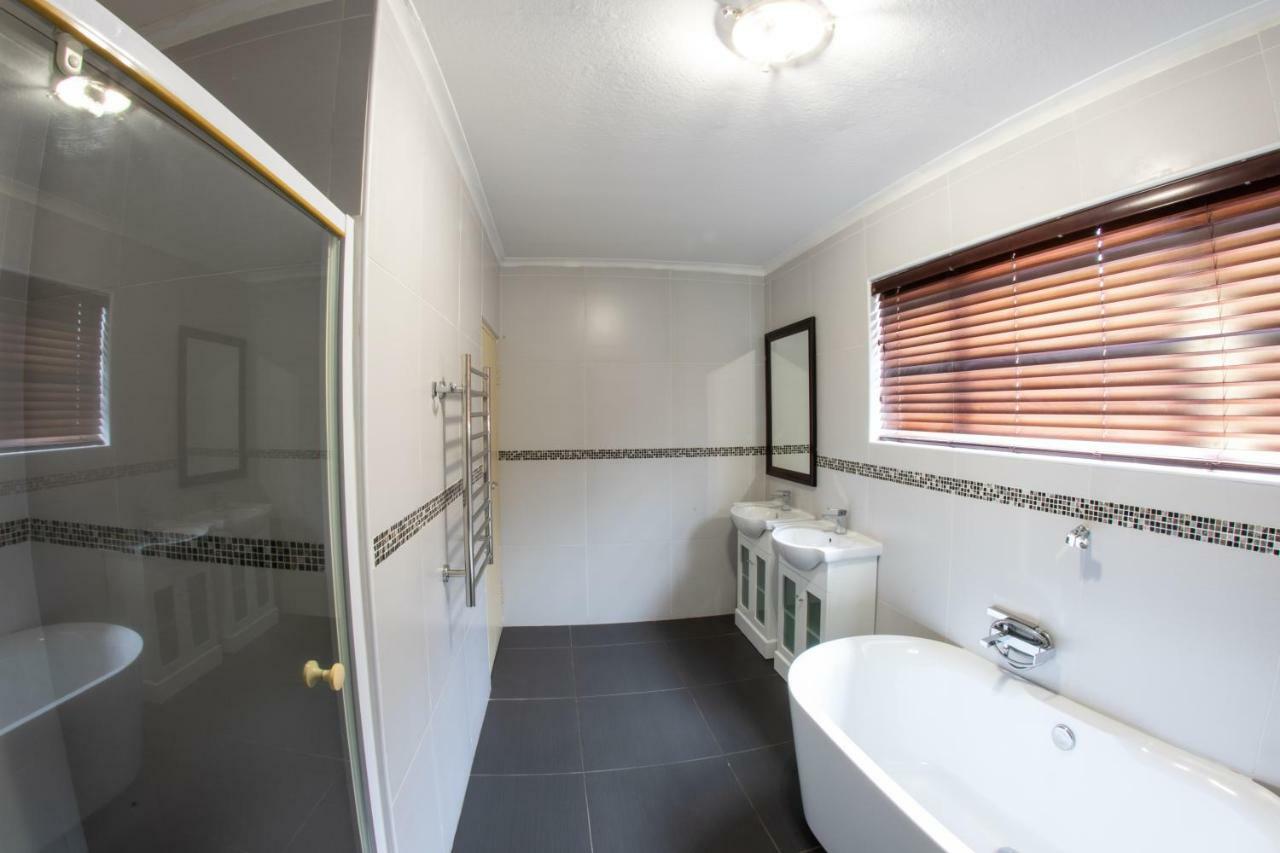 Meransha Self Catering Cc 鲸湾港 外观 照片