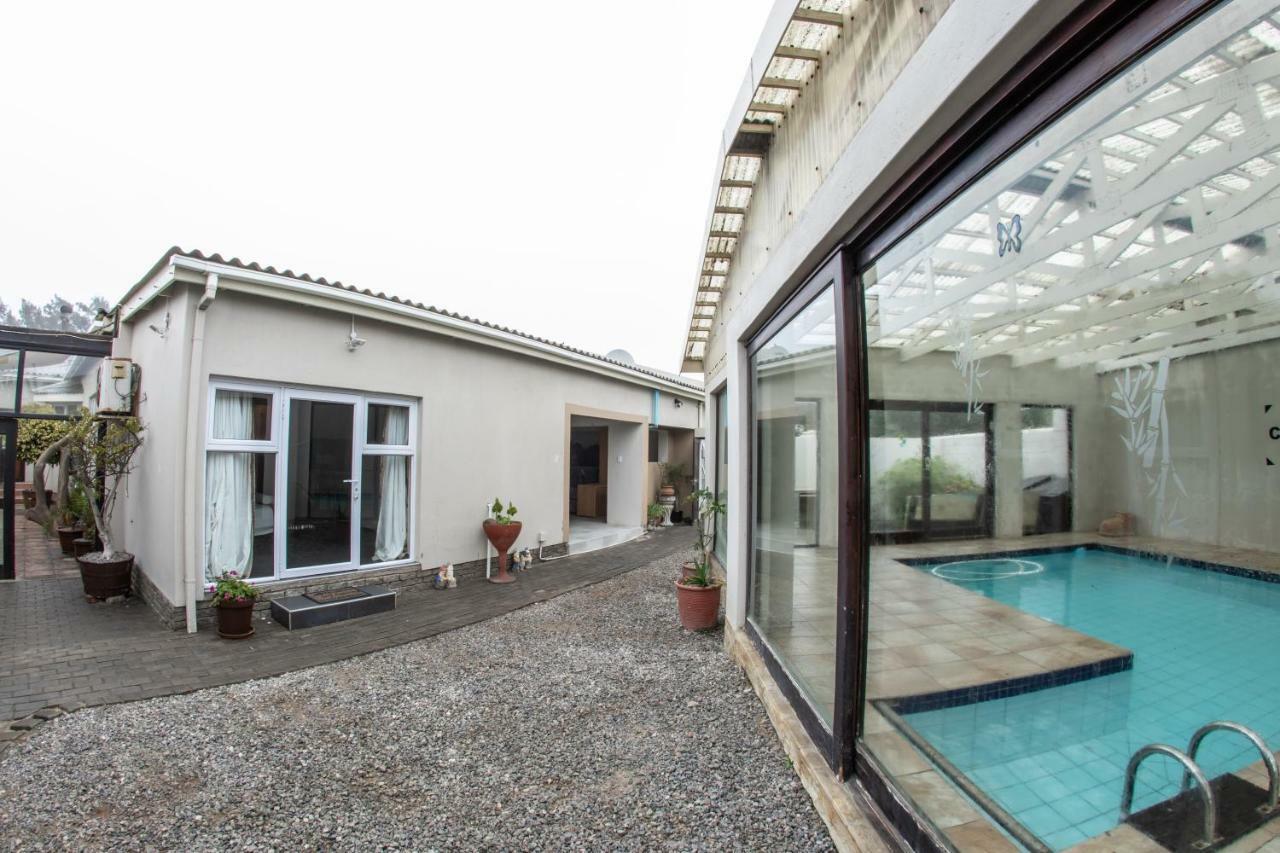 Meransha Self Catering Cc 鲸湾港 外观 照片