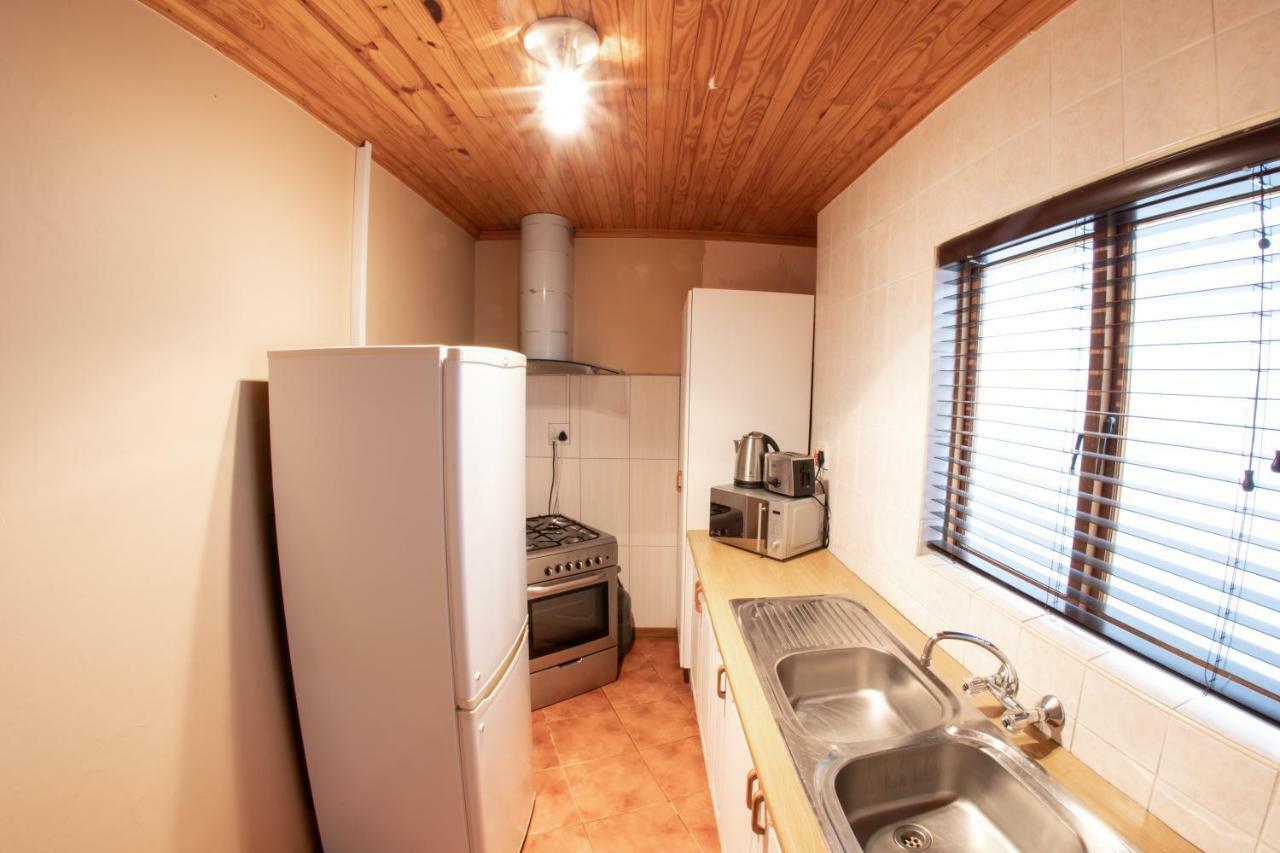 Meransha Self Catering Cc 鲸湾港 外观 照片