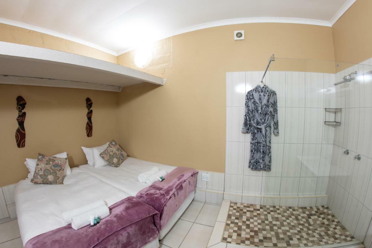 Meransha Self Catering Cc 鲸湾港 外观 照片