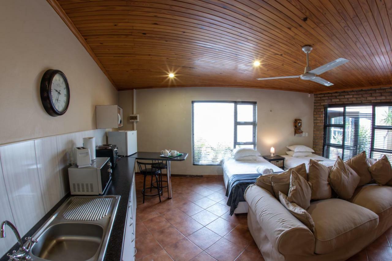 Meransha Self Catering Cc 鲸湾港 外观 照片