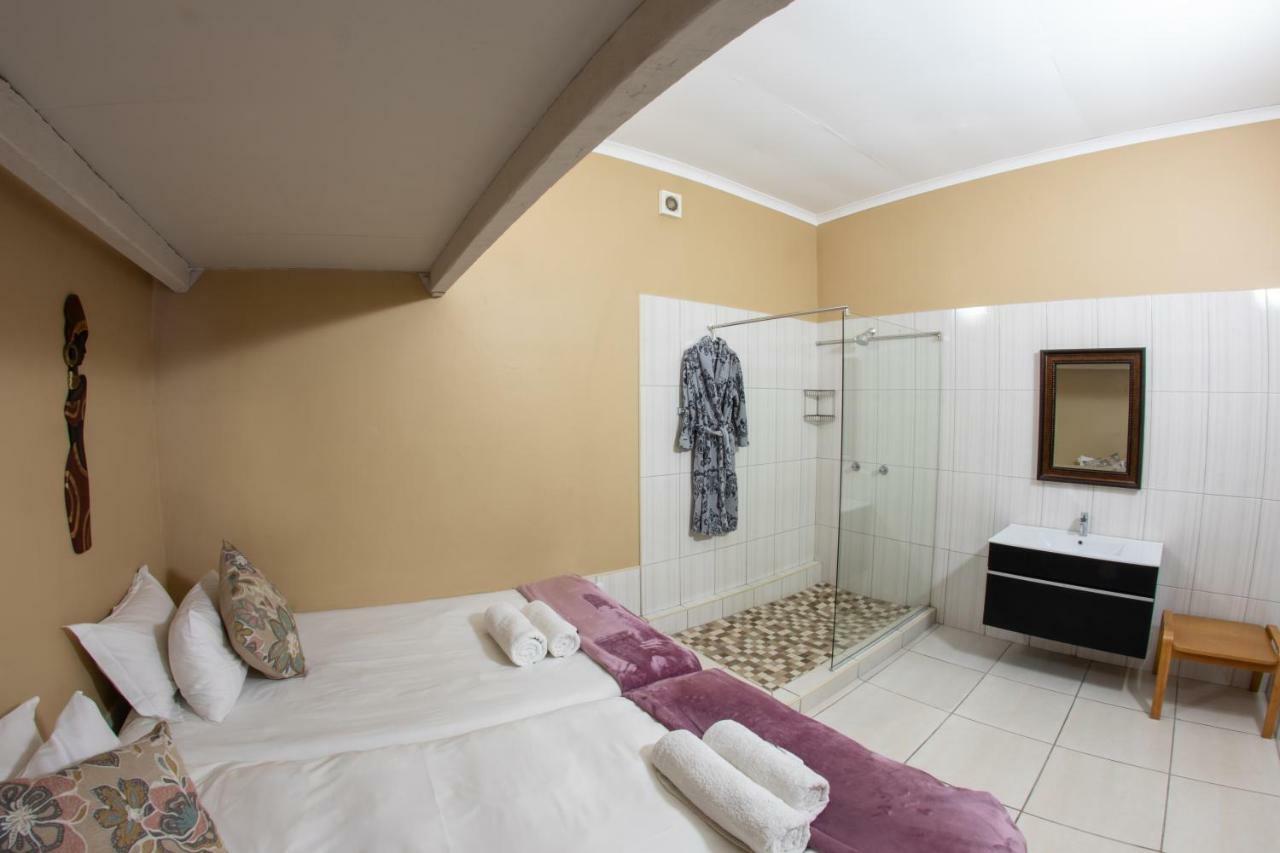 Meransha Self Catering Cc 鲸湾港 外观 照片